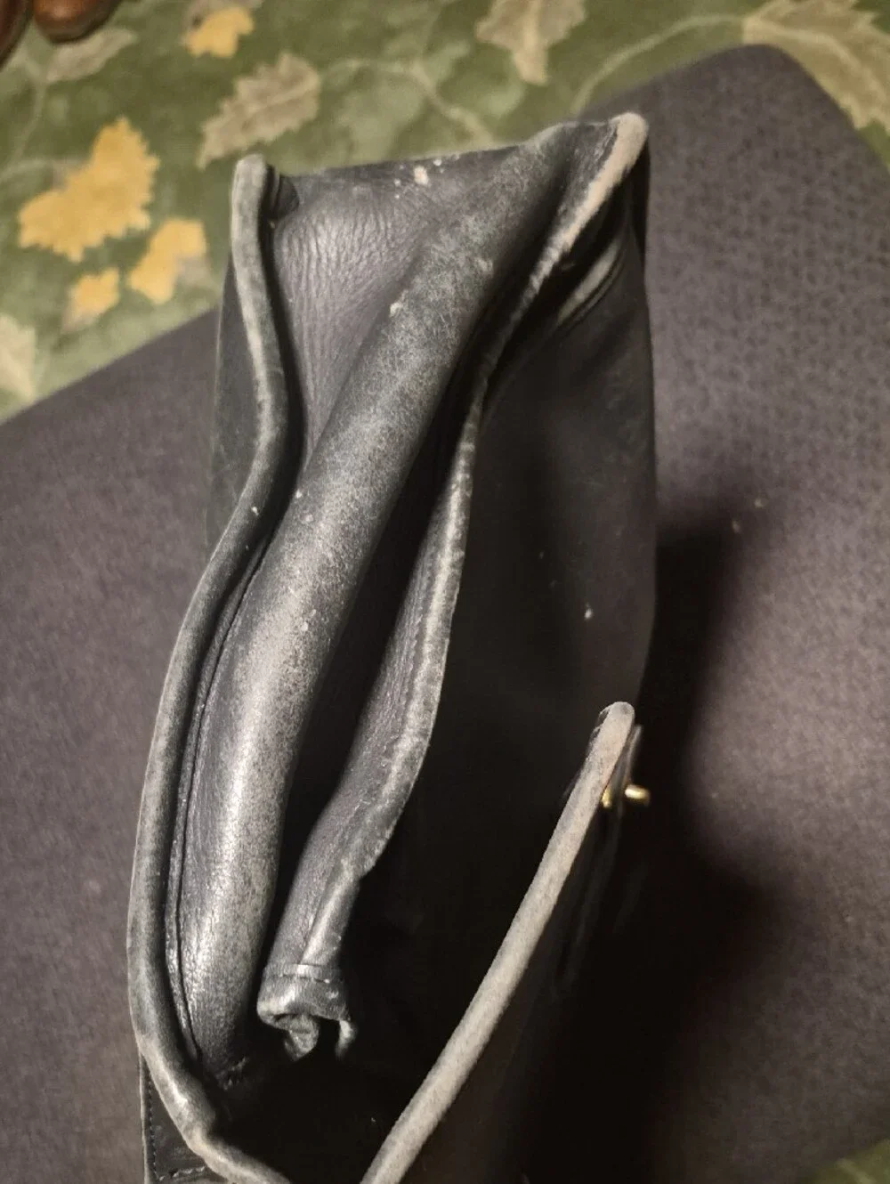 Coach Black Leather Men's Briefcase with Shoulder Strap